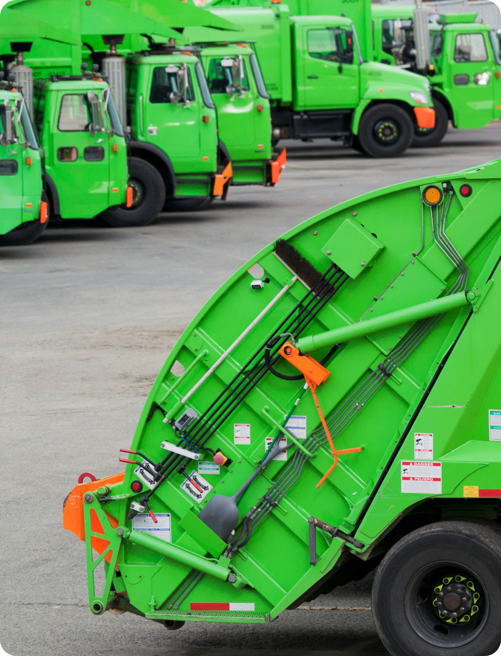 AI 驱动的垃圾分类回收方案